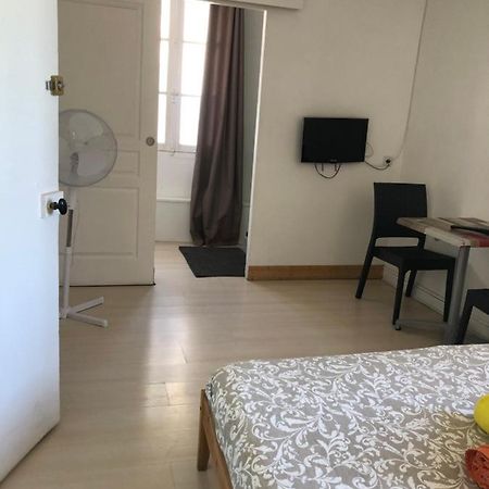 Les Demoiselles Hotel Honfleur Kültér fotó
